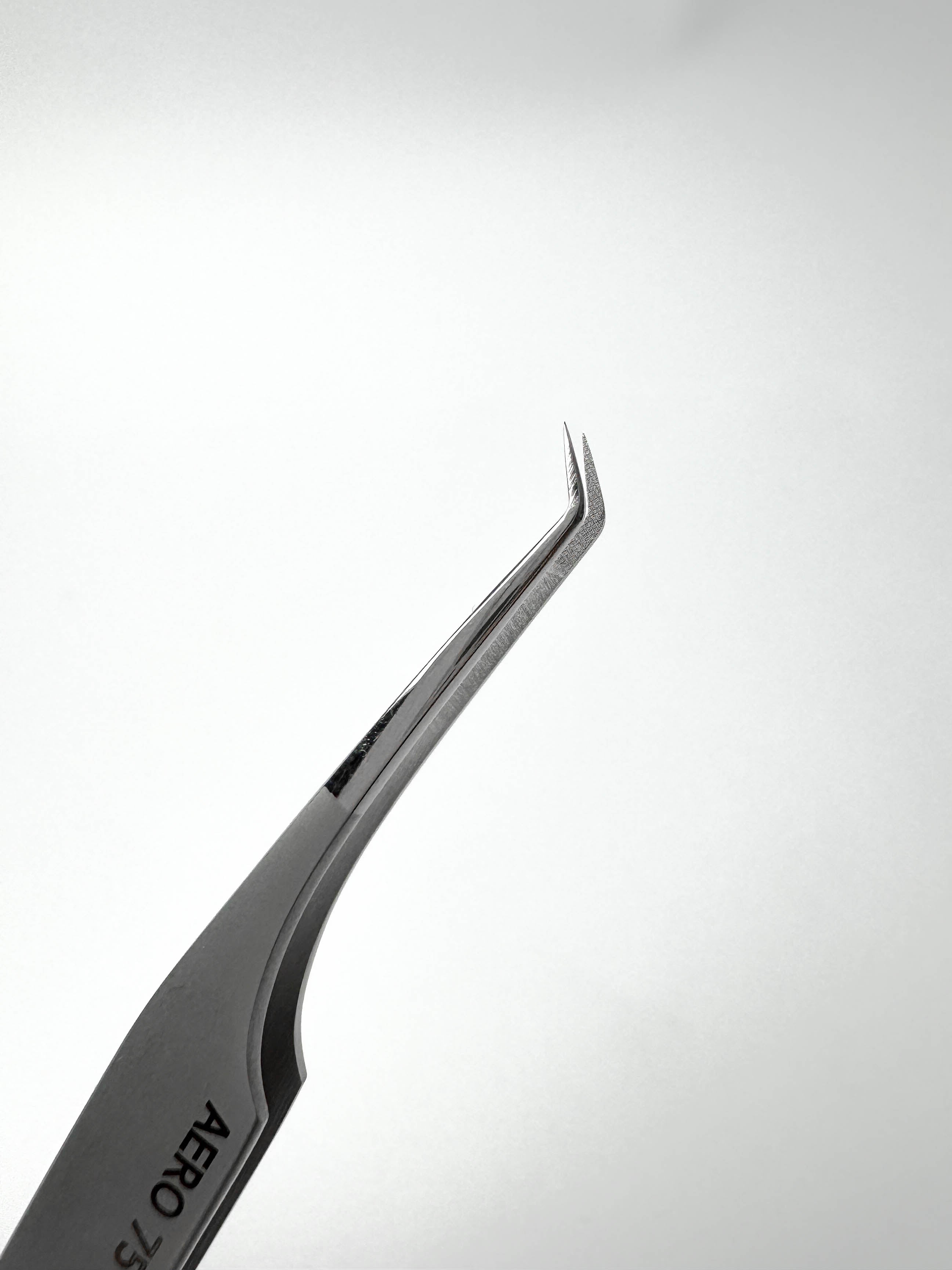 Пінцет Aero 75`