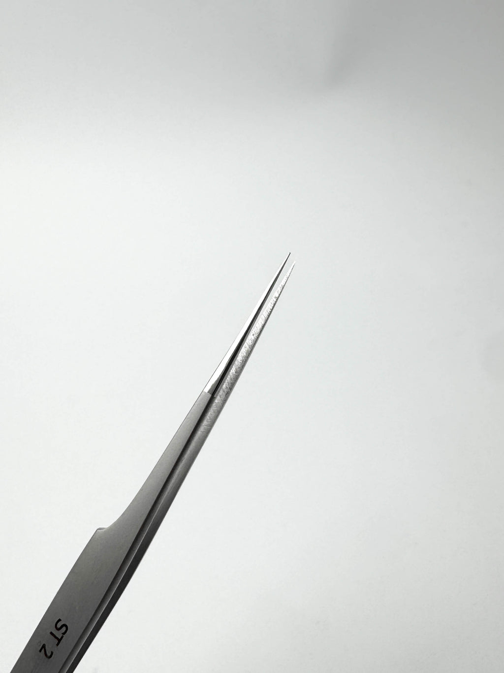 Пінцет прямий ST2