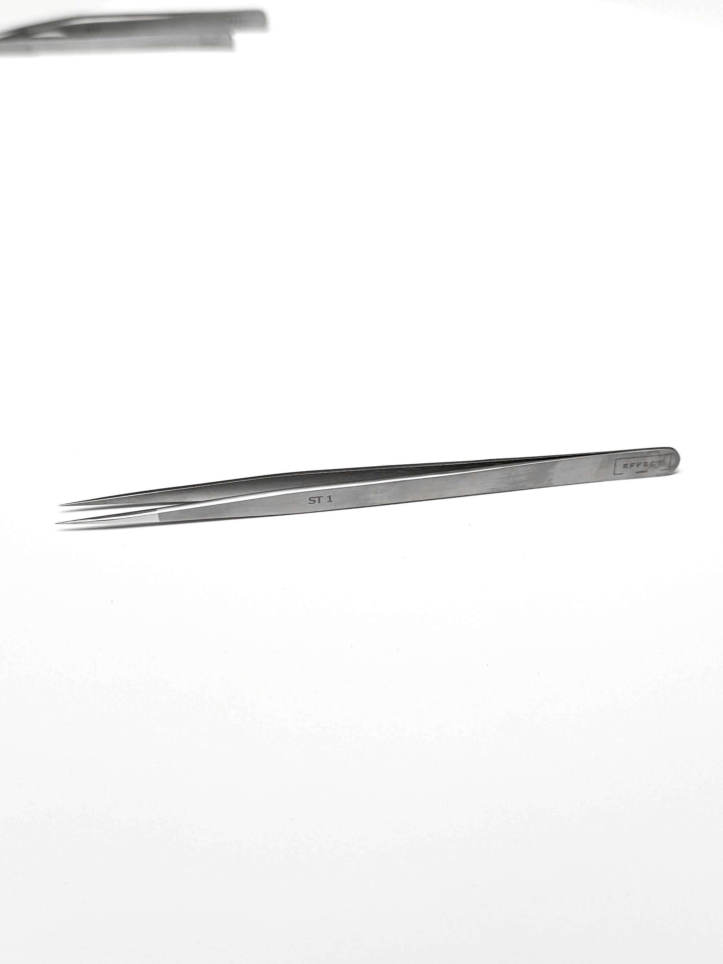 Пінцет прямий ST1